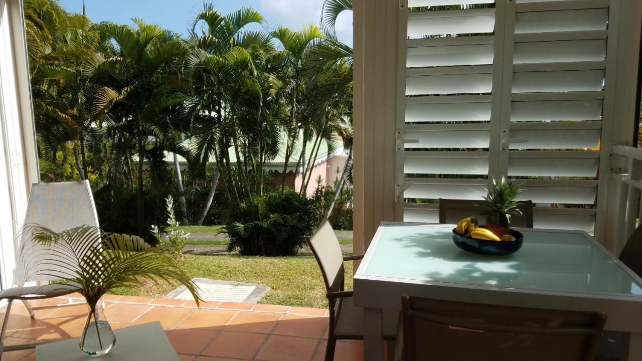 Appartement Rez-De-Chaussee De Villa A 1 Minute De La Plage Сен Франсоа Екстериор снимка